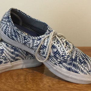 VANS Blue on White Lace-Up Skate Shoes